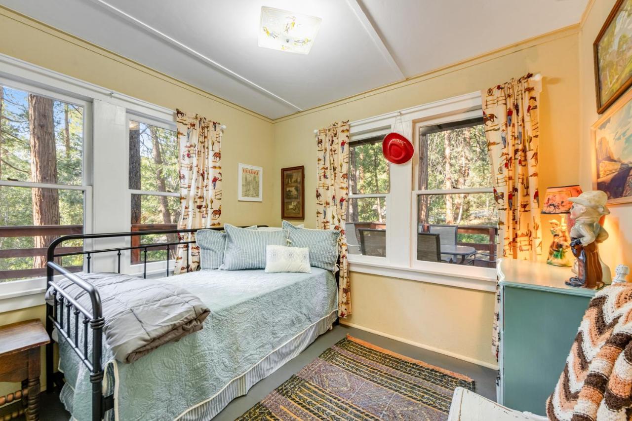 Idyllwild Glory Days Villa Bagian luar foto